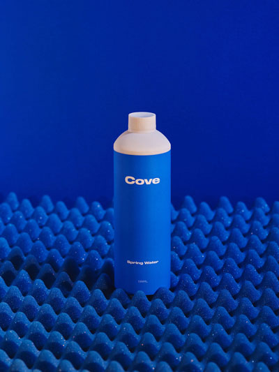 Cove - die Flasche, die vollständig biologisch abbaubar ist.